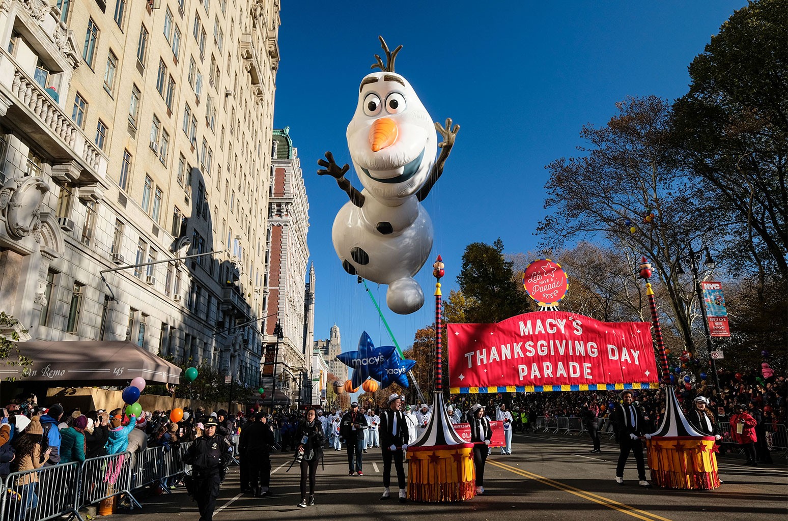 Macy's 2020 Thanksgiving Day Parade How to See and How It Will Look