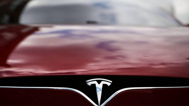Tesla Is Carrying Out a New Insurance Program With Rates Calculated by Surveilling Drivers