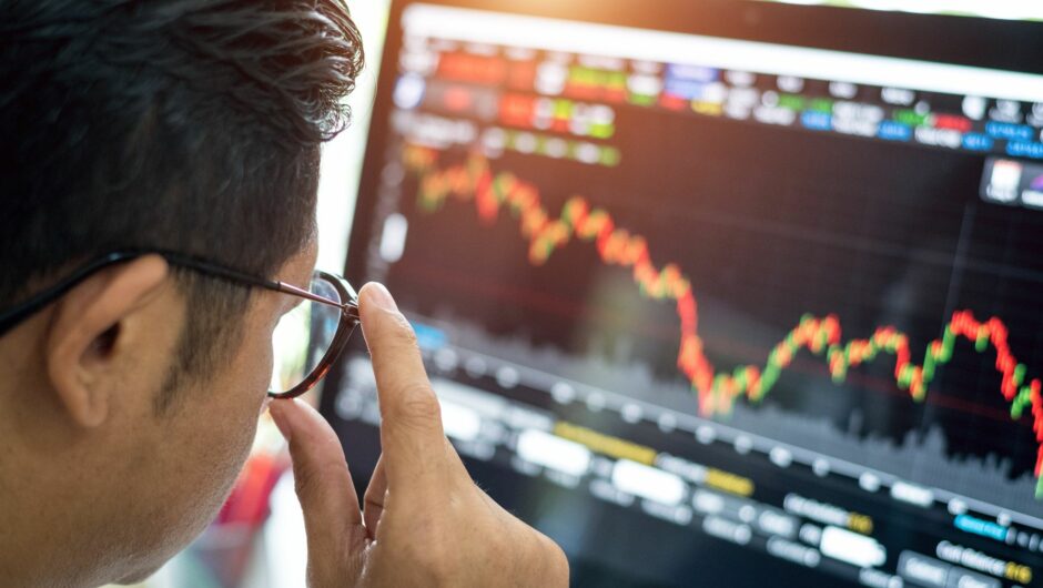 How to use the candlestick patterns like a professional trader