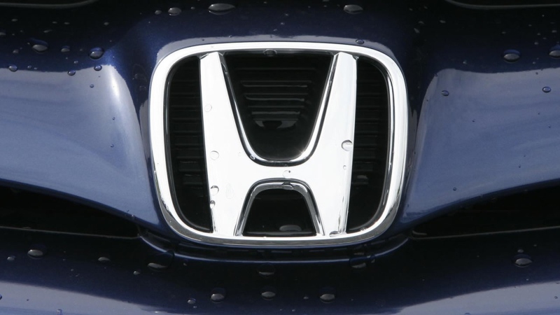Honda recalls Ridgeline pickups with some passports, pilot SUVs as hoods can fly open