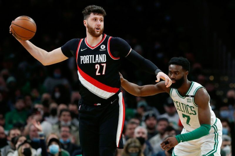 The Portland Trail Blazers closed strong, winning 109-105 at the Boston Celtics