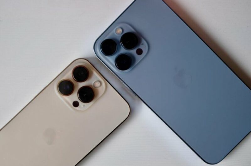 iPhone 14 Pro and iPhone 14 Pro Max bigger screen size specs point by point