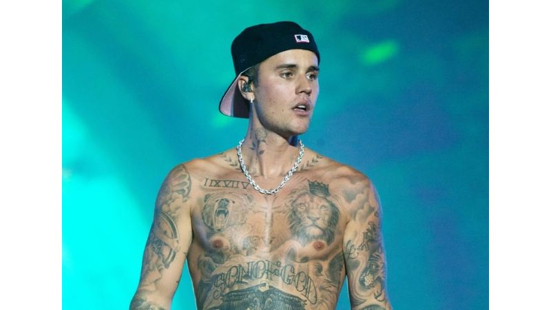 Justin Bieber delays Singapore and the rest of Justice world tour