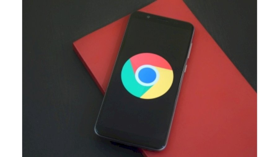 Chrome for Android presently allows you to lock your incognito session