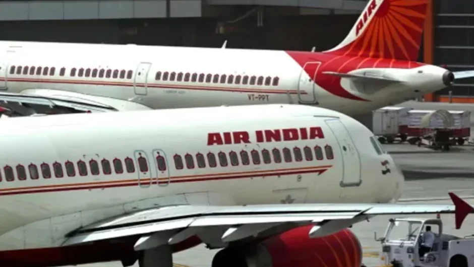 Air India secures a record order for approximately 500 Boeing and Airbus jets