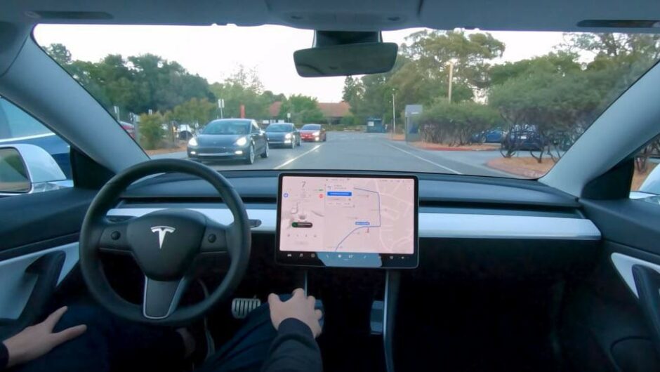 Tesla puts an end to the beta software for Full Self-Driving