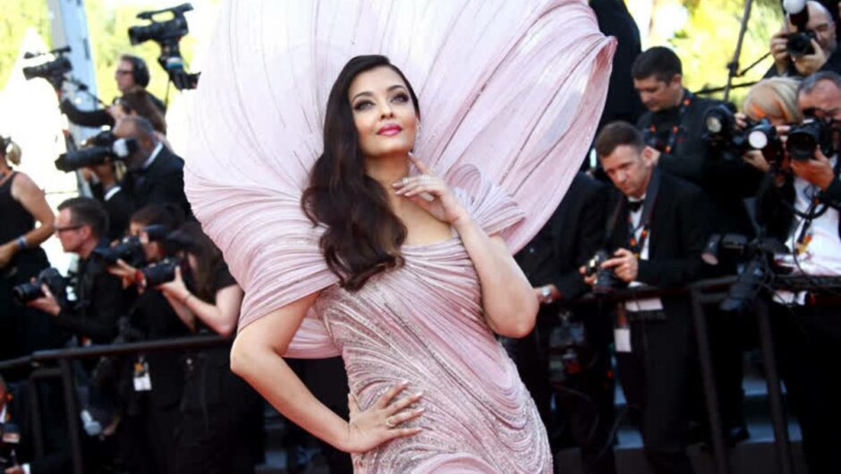 5 Fashion Designers From India Bollywood Actress Aishwarya Rai Bachchan Has A Favorite Outfit