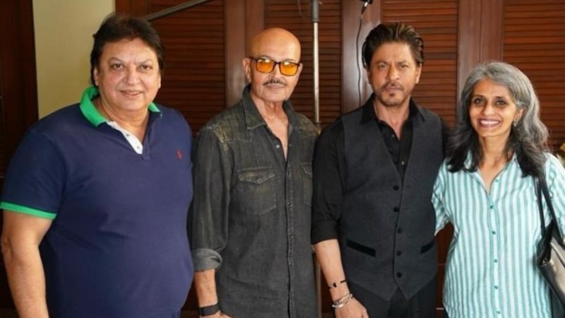 Rakesh Roshan’s family documentary “The Roshans,” Bollywood superstar Shah Rukh Khan is filming