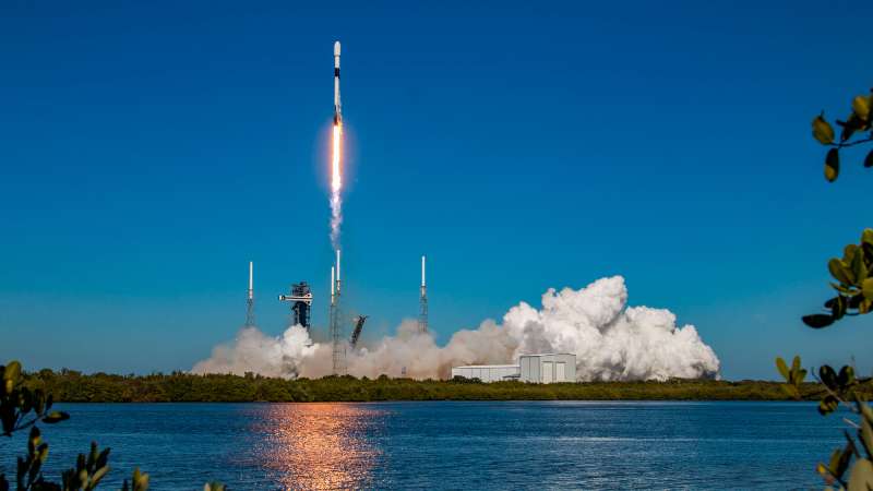 SpaceX Launches Indonesian Satellite Via Falcon 9 Rocket from Cape Canaveral