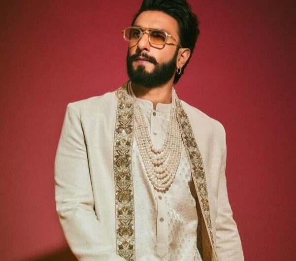 Bollywood Actors Ranveer Singh as Gu Won and Shraddha Kapoor as Sar-Rang are the Cast of “King The Land”