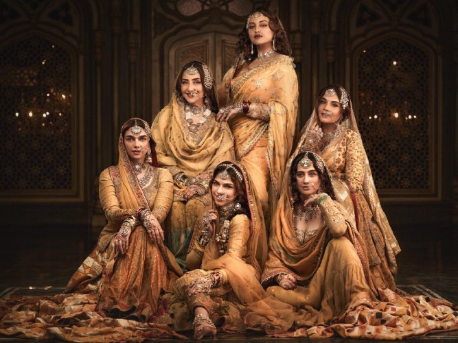 Sanjay Leela Bhansali’s First Web Series ‘Heeramandi’ to Premiere Exclusively on Netflix from May 01