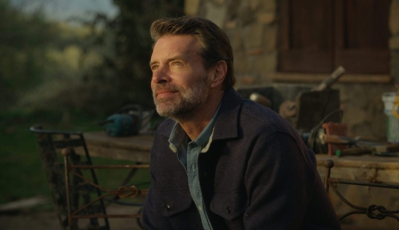La Dolce Villa Photos Release the Netflix Rom-Com’s Release Date Scott Foley as the lead role